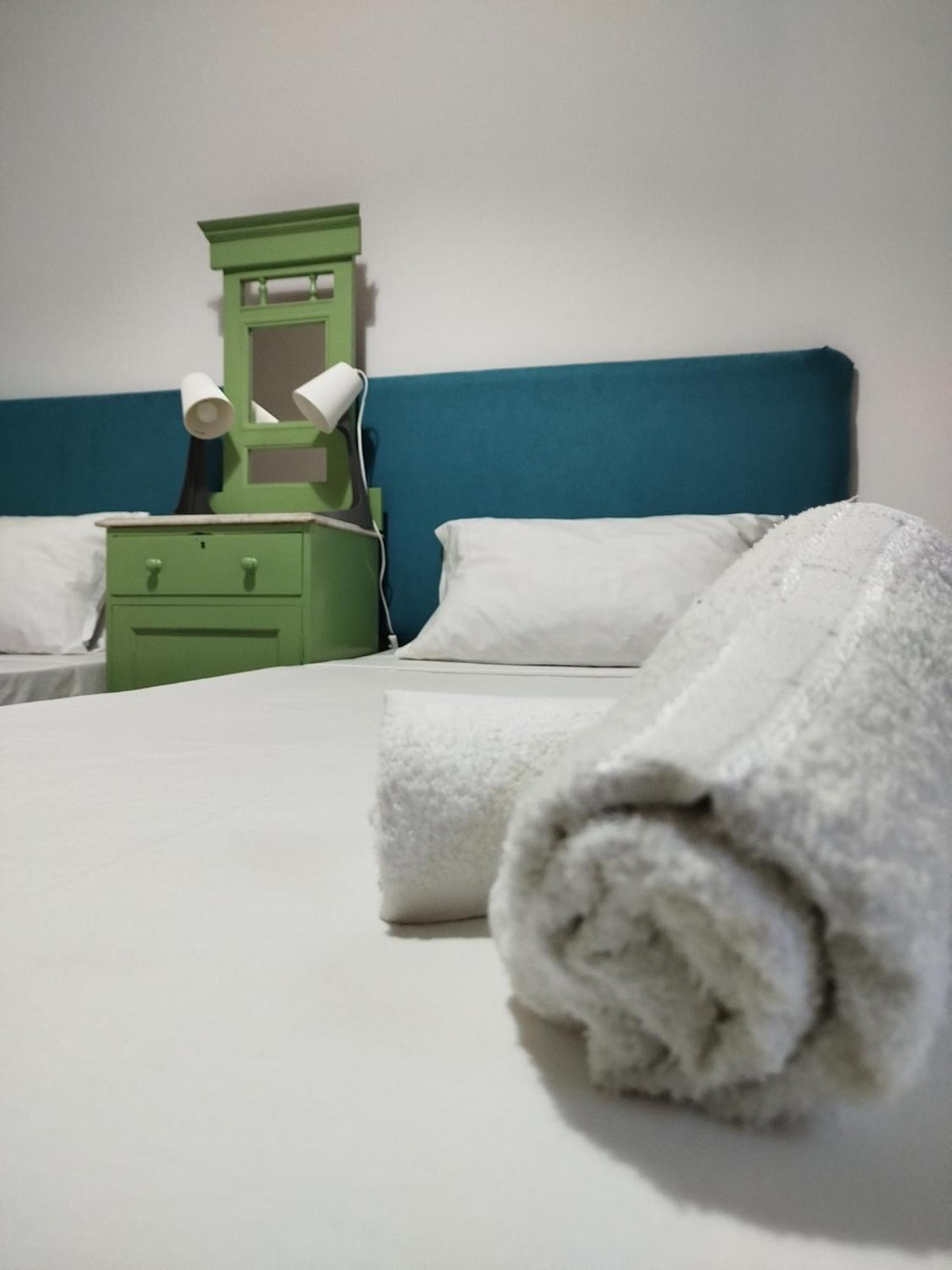 Limestone Sun Suites Sliema Pokoj fotografie