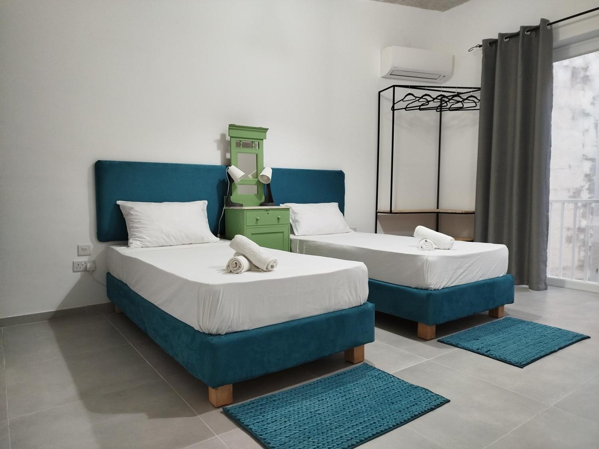 Limestone Sun Suites Sliema Pokoj fotografie