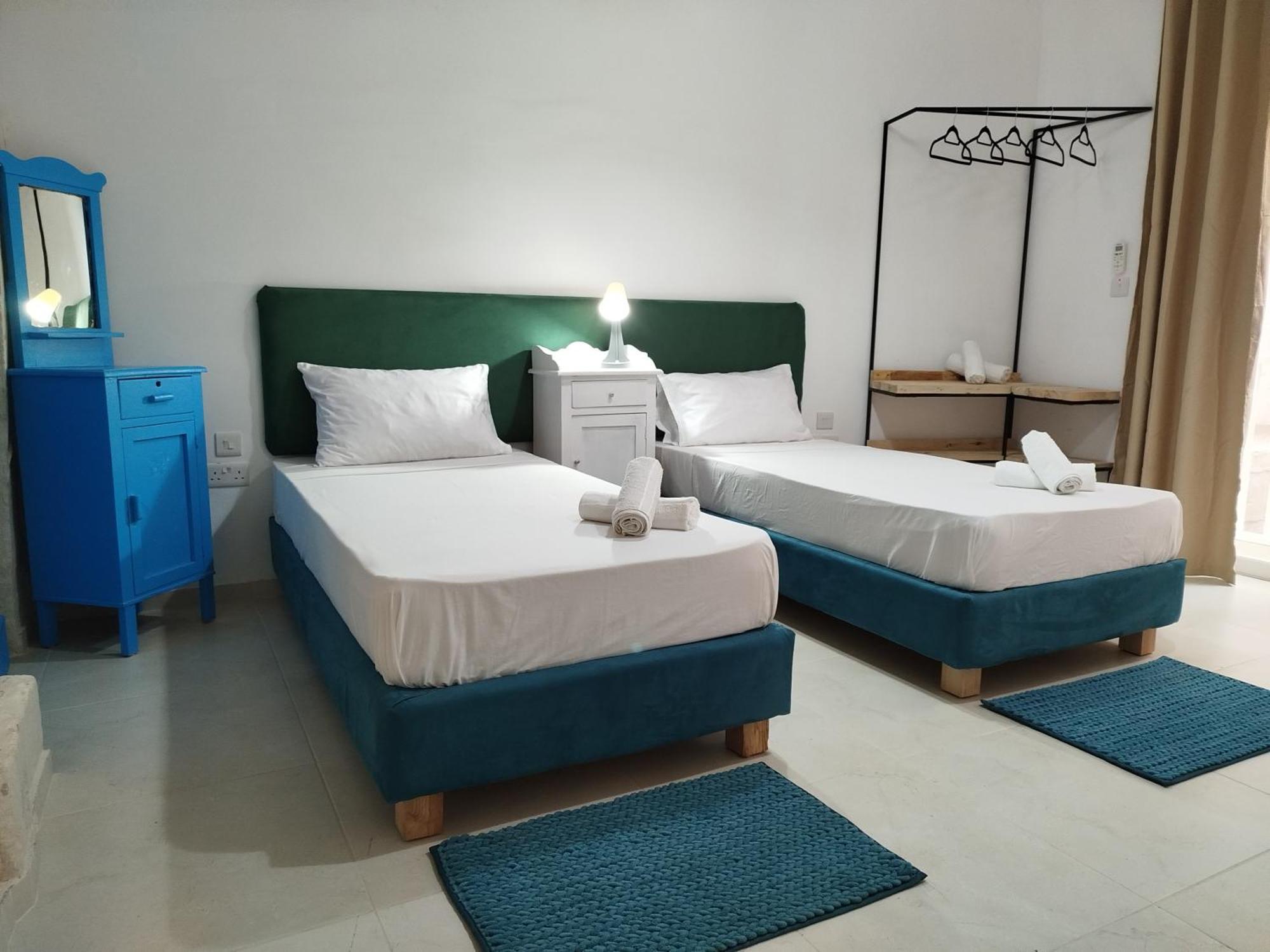 Limestone Sun Suites Sliema Pokoj fotografie