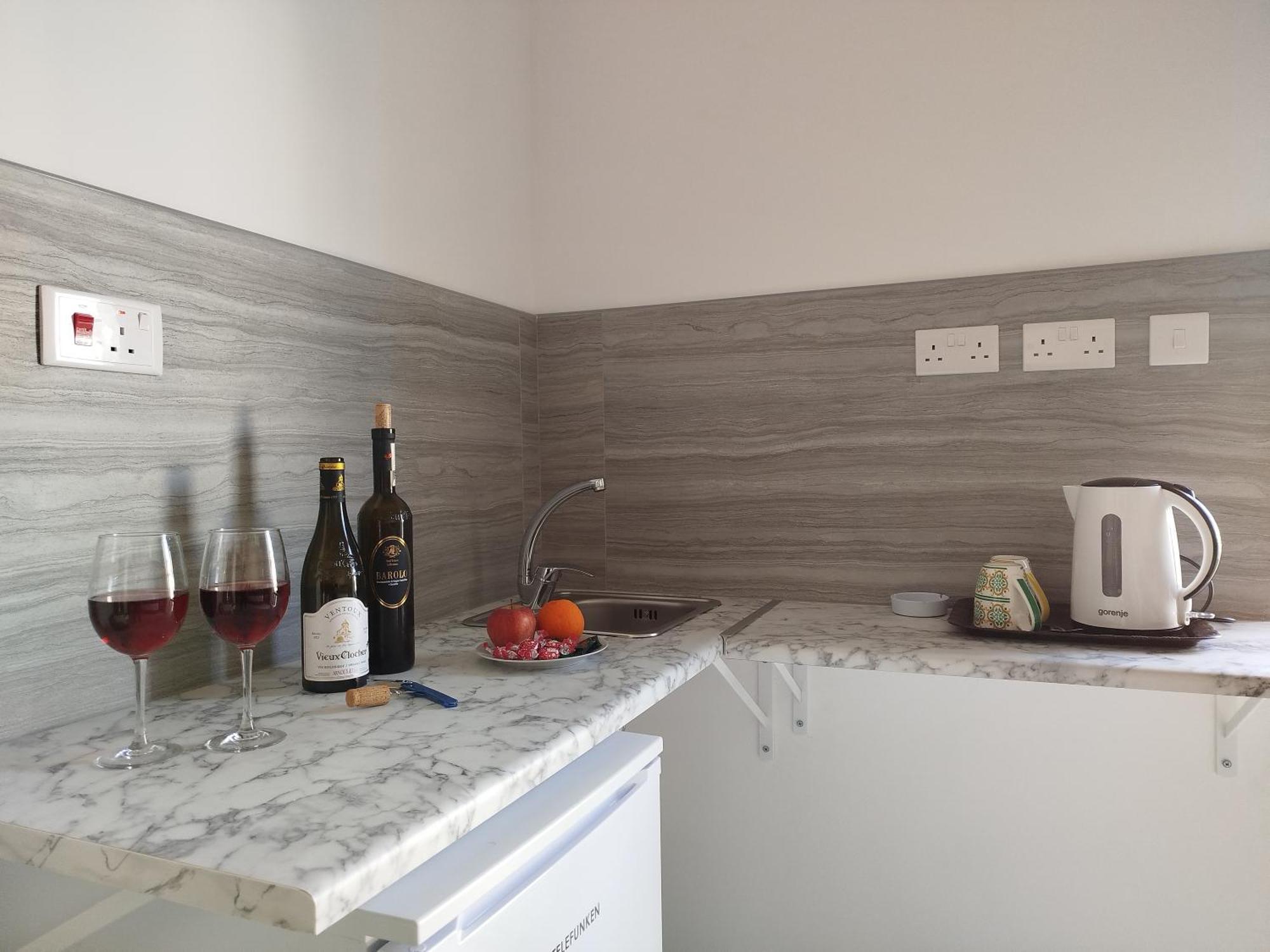 Limestone Sun Suites Sliema Pokoj fotografie